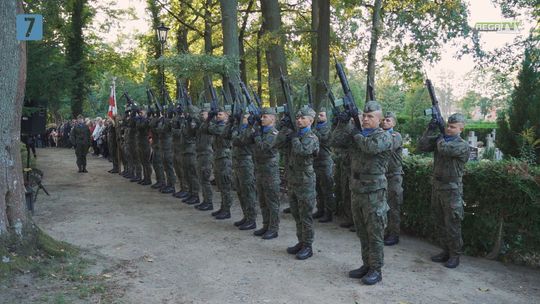 XXXIV Uroczysta Msza Święta Katyńska w Połczynie-Zdroju upamiętniająca 86. rocznicę Zbrodni Katyńskiej.