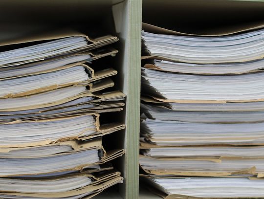Niszczenie dokumentów w Koszalinie – realny obowiązek i odpowiedzialność firm
