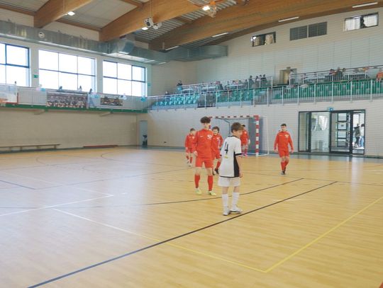 XXXV Halowy Turniej Piłki Nożnej im. Wujka Leszka XXXV Halowy Turniej Piłki Nożnej im. Wujka Leszka